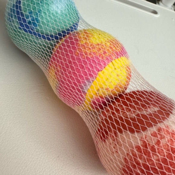 Bark squeaky clean “bath bombs” - Picture 3 of 6